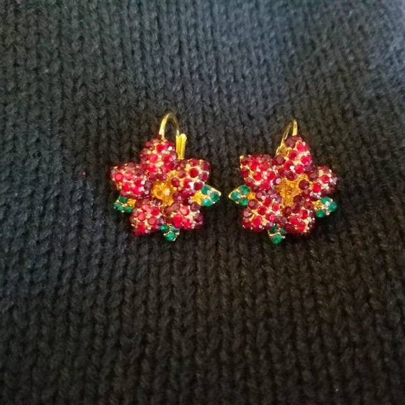 Bobbie Brooks Christmas Knit Sweater Vest - Picture 8 of 8